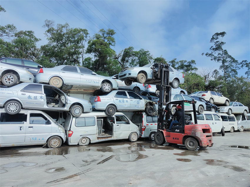 �ό�����Դ܇��U����